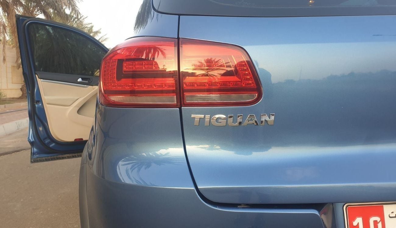 Volkswagen Tiguan SEL Track & Style
