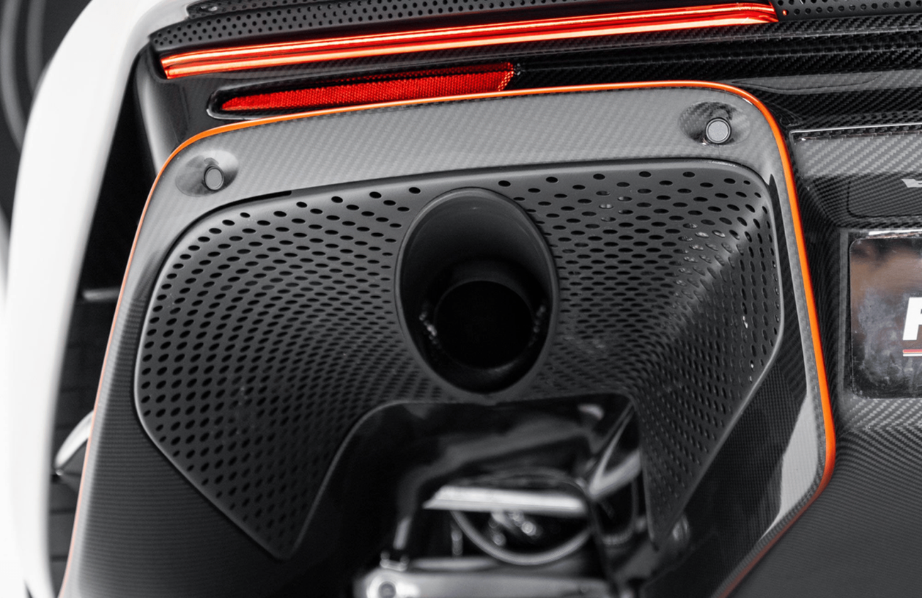 McLaren Speedtail 4.0L V-8 Twin-Turbocharged Engine + eMotor