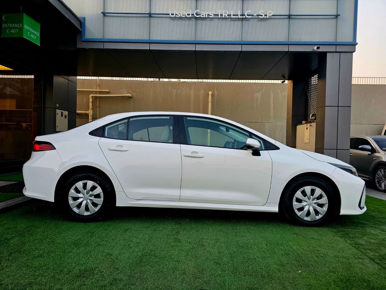 Toyota Corolla XLI GCC 1.6L/ LOW MILEAGE/ CRUISE CONTROL/  FUTTAIM CAR