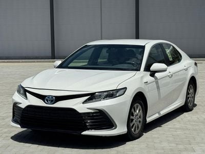 Toyota Camry GLE Hybrid 2.5L