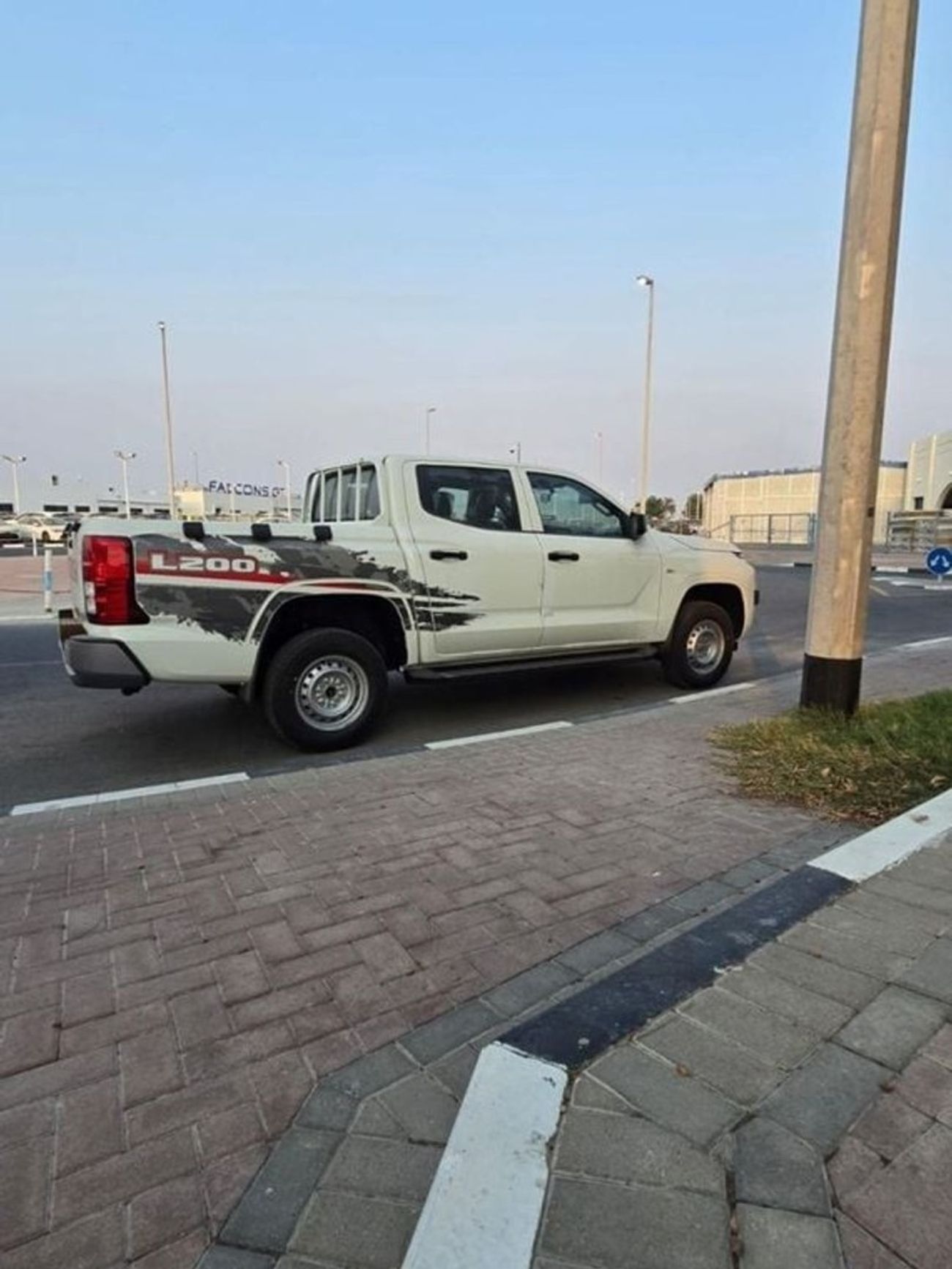 Mitsubishi L200 MITSUBISHI L200 2024