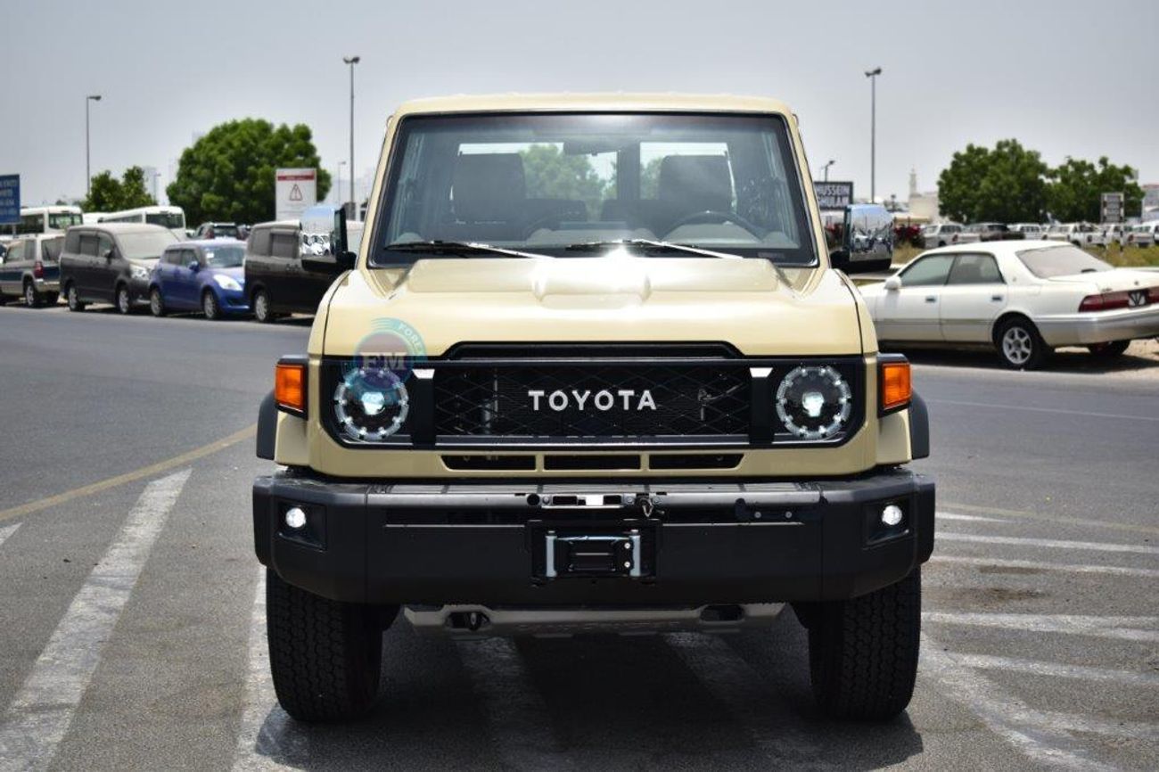 Toyota Land Cruiser 70 71 Hardtop V6 4.0L Petrol 4WD Automatic