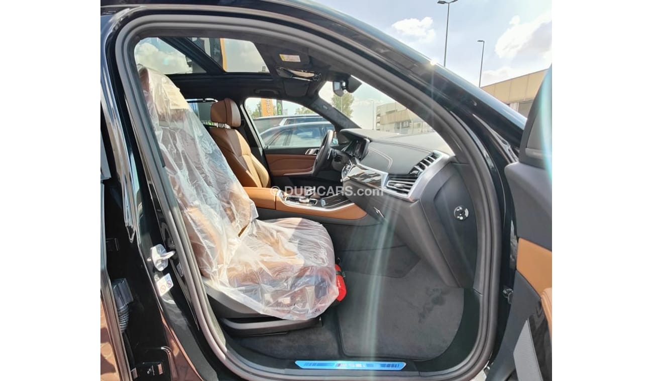 بي أم دبليو X5 M 50i Under Warranty 2023 GCC