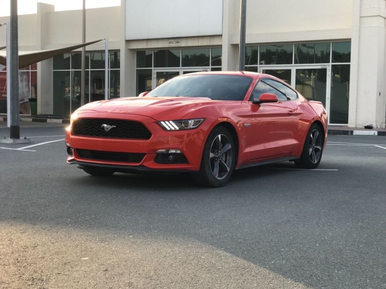 فورد موستانج فورد موستنغ V8 موديل 2015 بحالة ممتازة