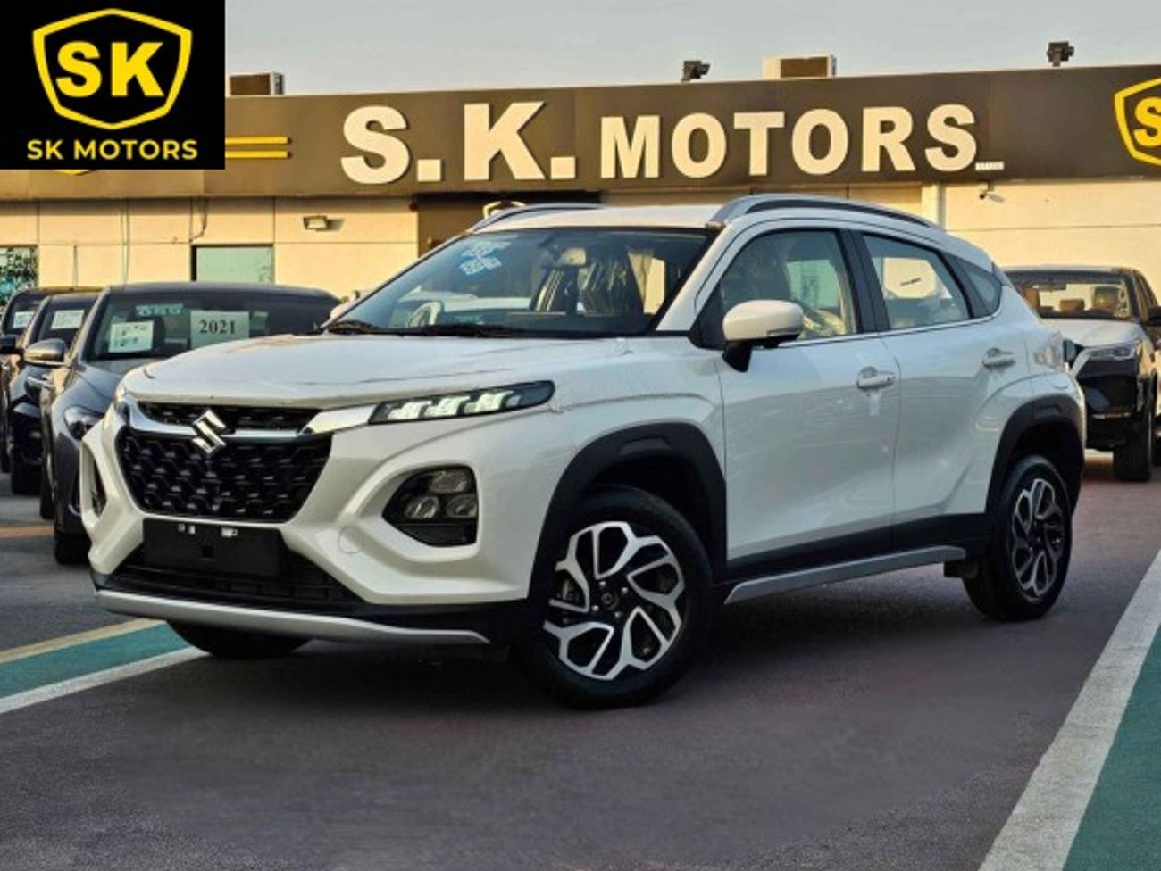 Suzuki Fronx HYBRID, GLX, 1.5L PETROL, V4,  HEADUP DISPLAY "4" CAMERAS, 2WD (CODE # FXGLXHF)