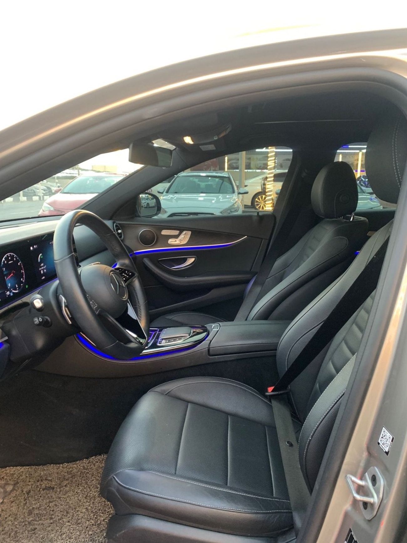 Mercedes-Benz E 250 Mercedes-Benz E250 V4 2.0L Model 2022 Price:150.000AED  Mileage:67.000 Km  Specifications: KORIAN Co