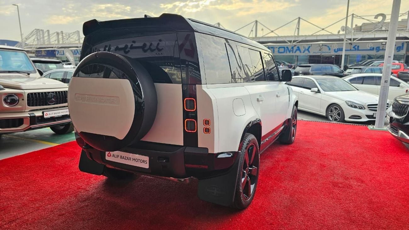 Land Rover Defender 2026 Land Rover Defender P400 HSE – White | Like New | GCC Specs