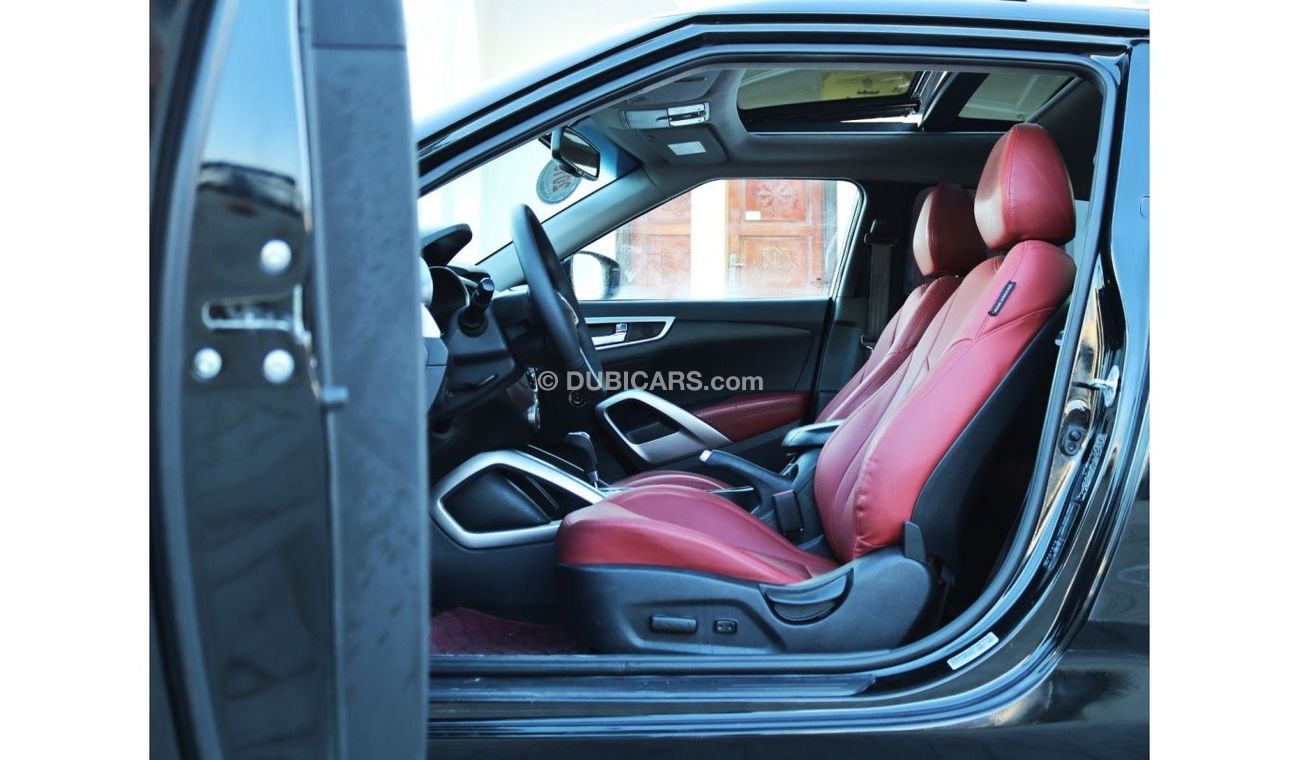 Hyundai Veloster Sport Hyundai Veloster 2015 GCC full option in excellent condition