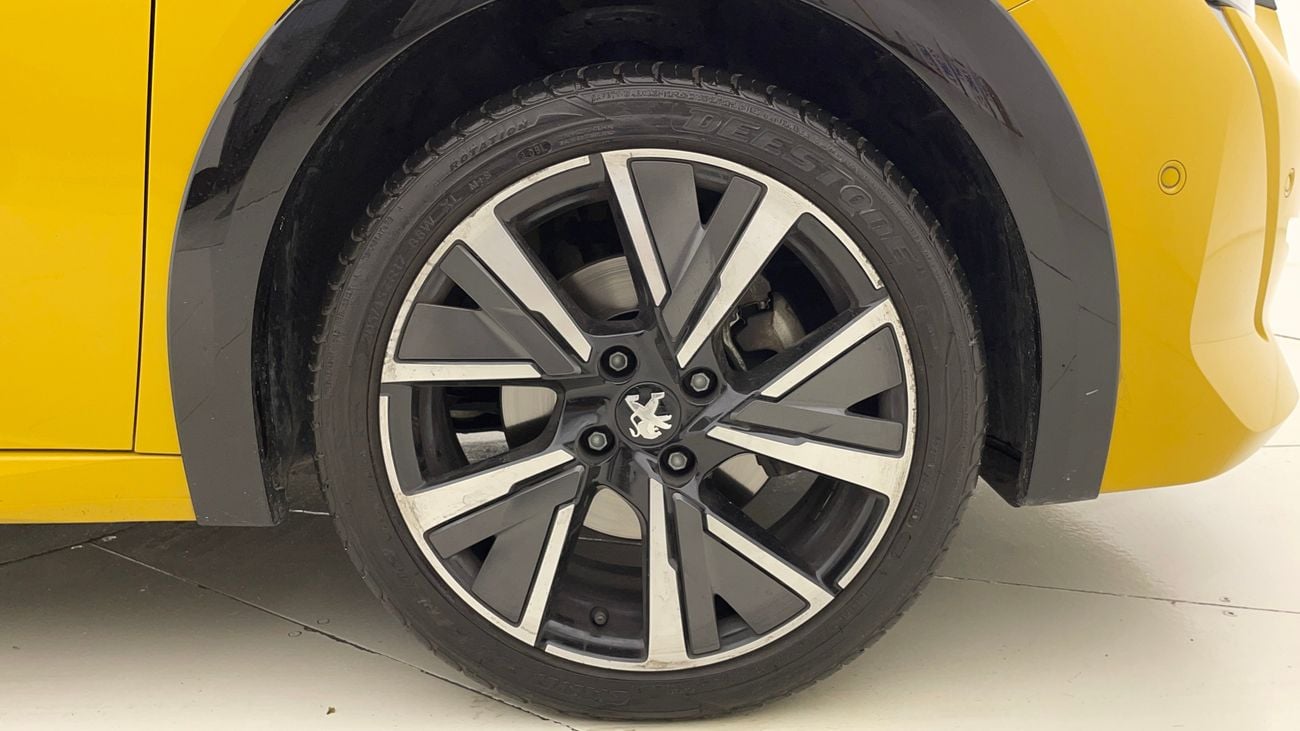 بيجو 208 GT LINE 1.2 | بدون دفعة مقدمة | اختبار القيادة في المنزل