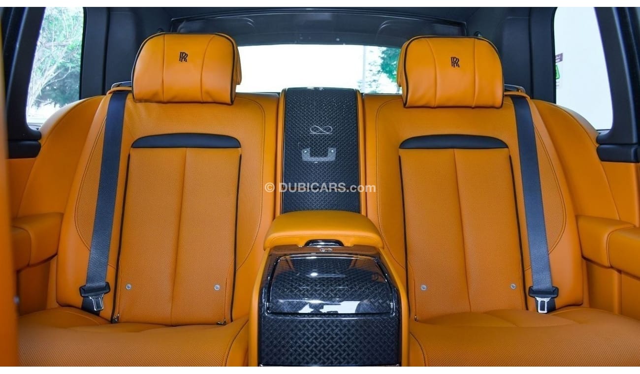 رولز رويس كولينان Rolls-Royce Cullinan Black Badge 2024