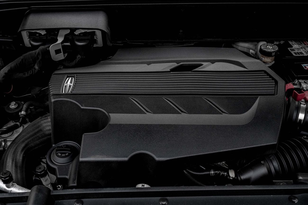 Lincoln Nautilus Nautilus Reserve | 2,350 P.M | 0% Downpayment | Perfect Condition!