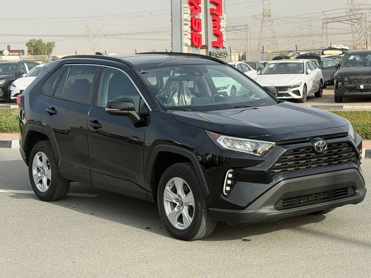 Toyota RAV4 2019 TOYOTA RAV4 XLE Full Option