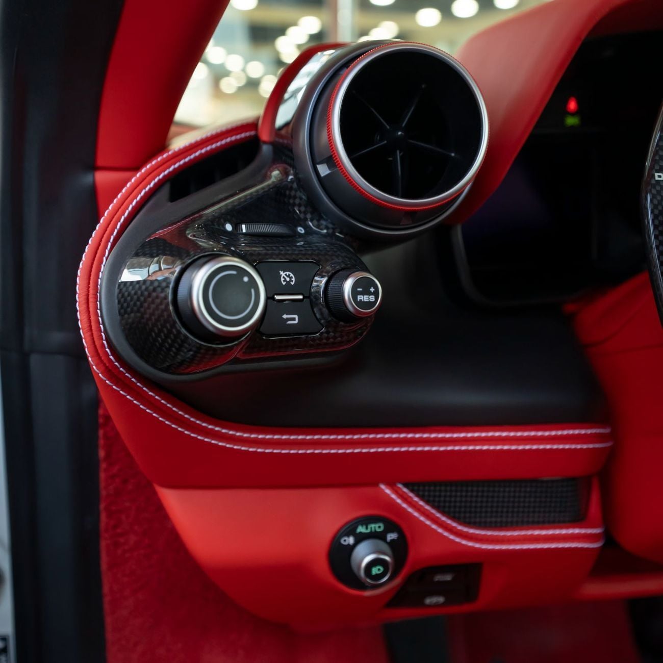 فيراري ف ٨ سبيدر STD 3.9T V8