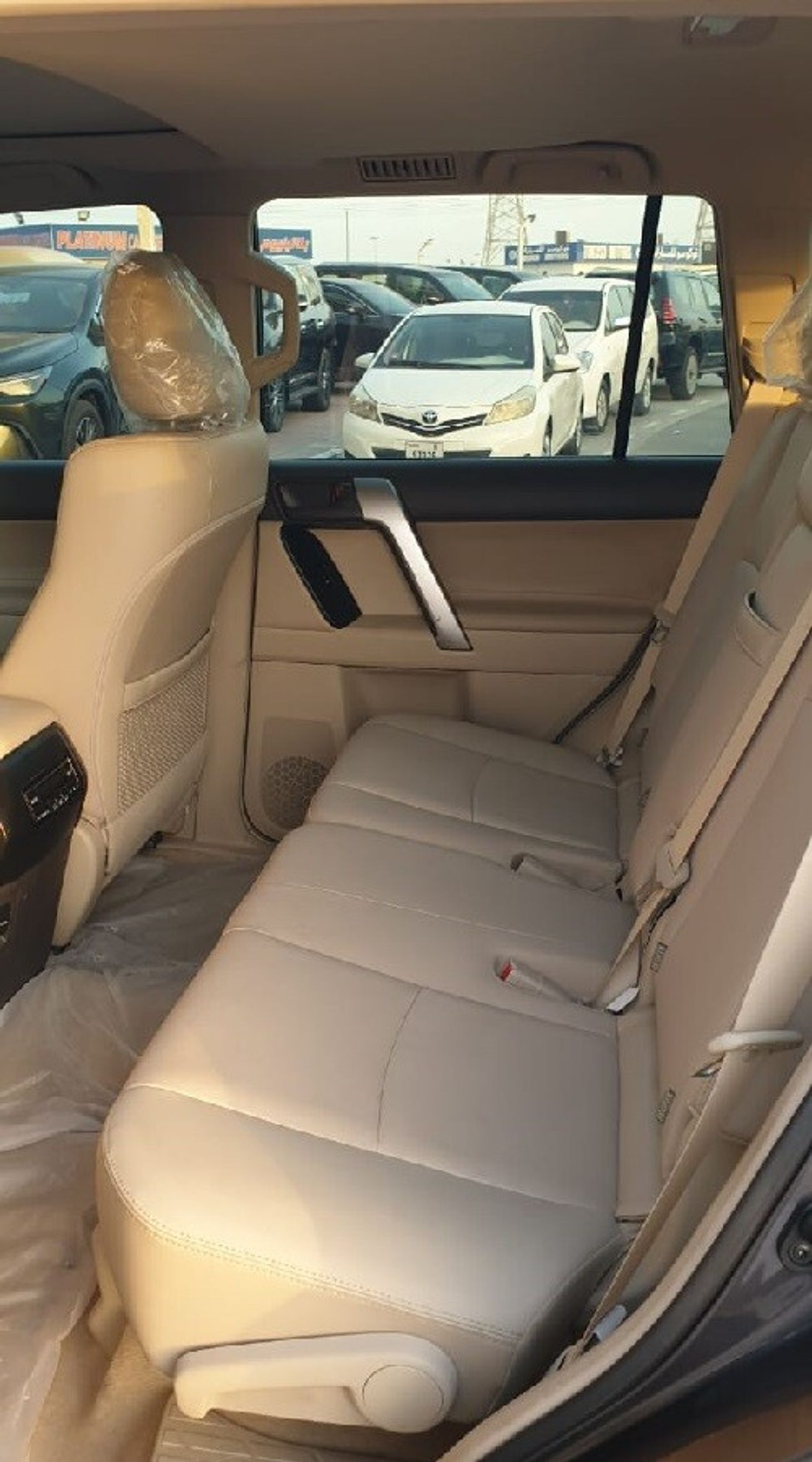 تويوتا برادو 4.0L V6 4WD PETROL (USED)