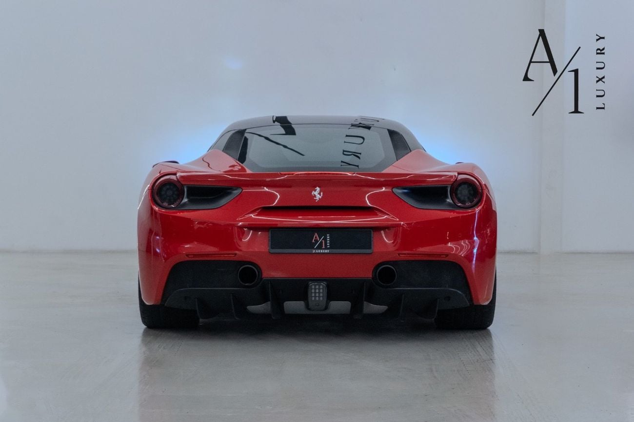 Ferrari 488 Std 3.9L 2017 Ferrari 488 GTB, Excellent Condition, Fully Loaded, Carbon Fibre Accents, European Spe