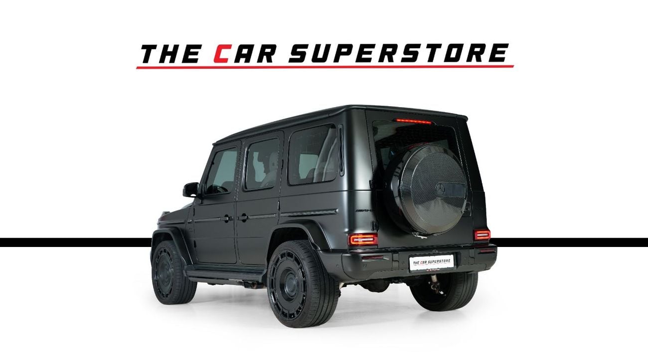 Mercedes Benz G63 AMG STD Full Carbon - GCC - Mercedes Service contract - High Spec Vehicle