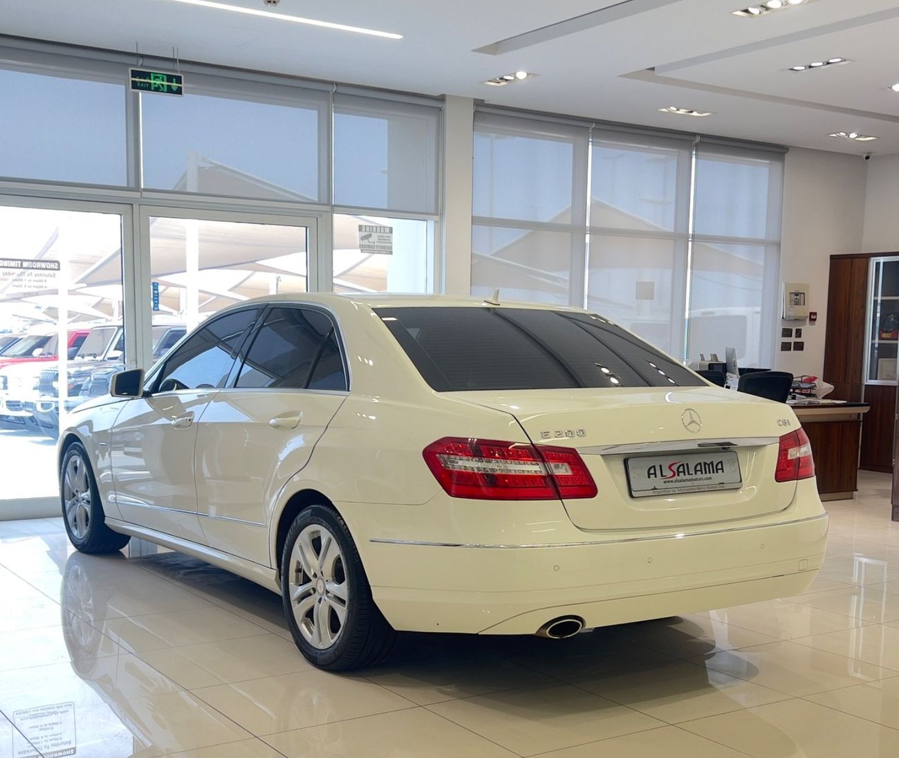 مرسيدس بنز E200 KOMPRESSOR