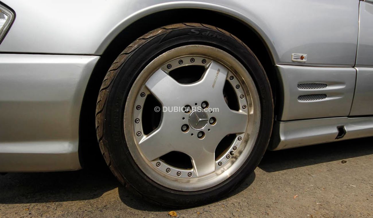 Mercedes-Benz SL 320