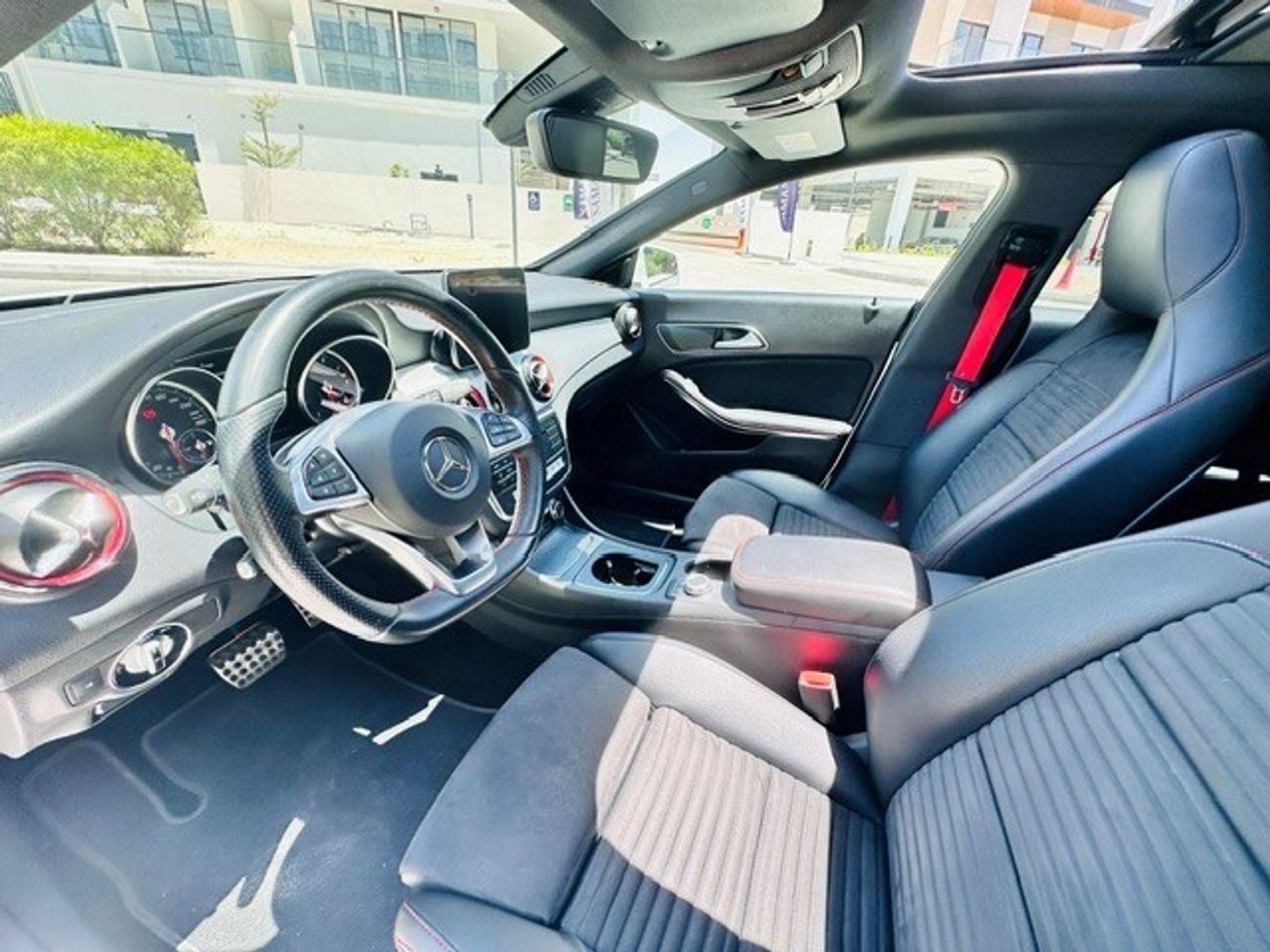 Mercedes Benz CLA250 Sport AMG