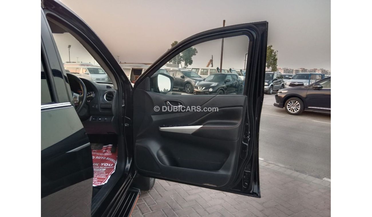 Nissan Navara NISSAN NAVARA (N TREK) PICK UP RIGHT HAND DRIVE(PM1705)