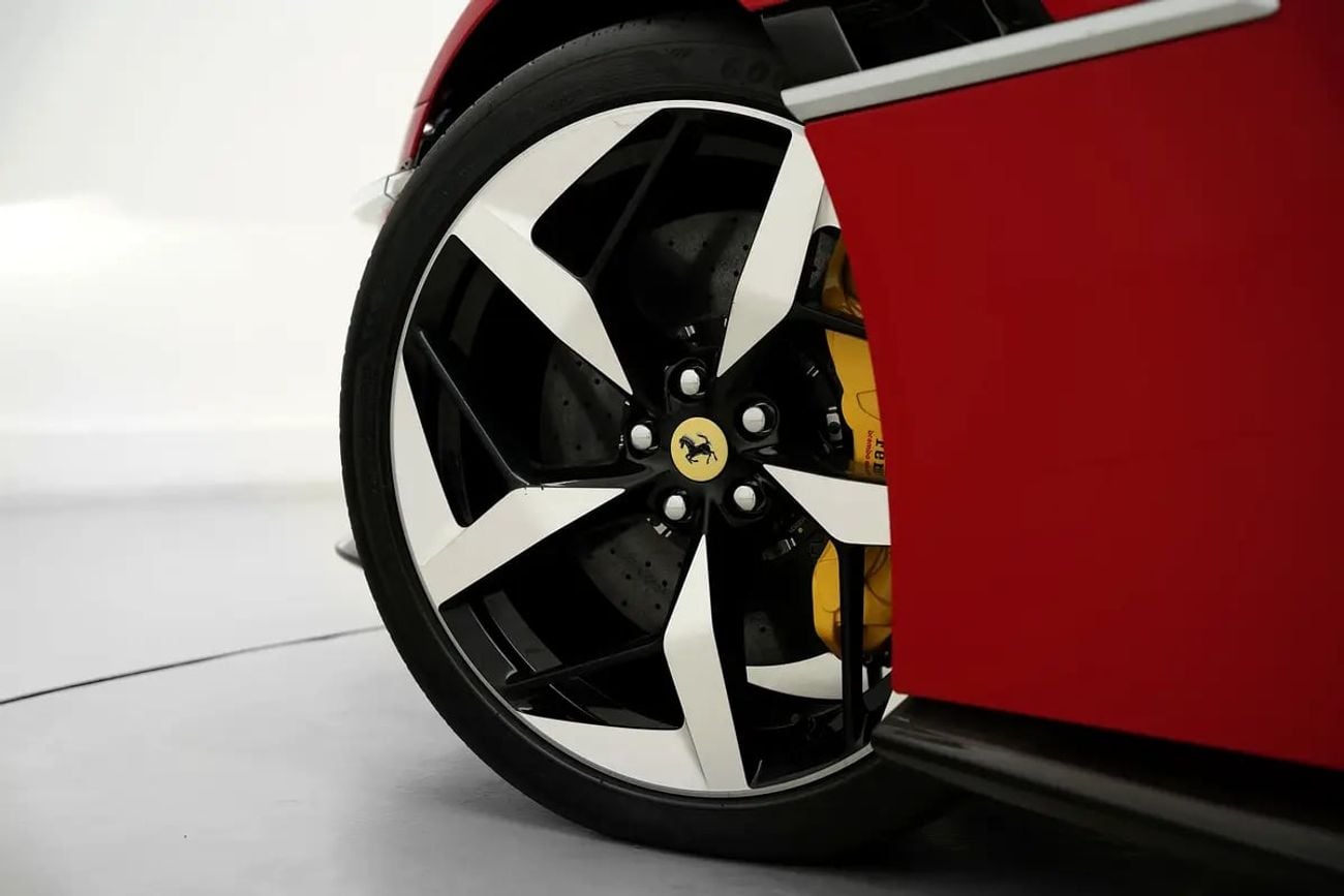 Ferrari 12Cilindri WITH 7 YEARS SERVICE CONTRACT