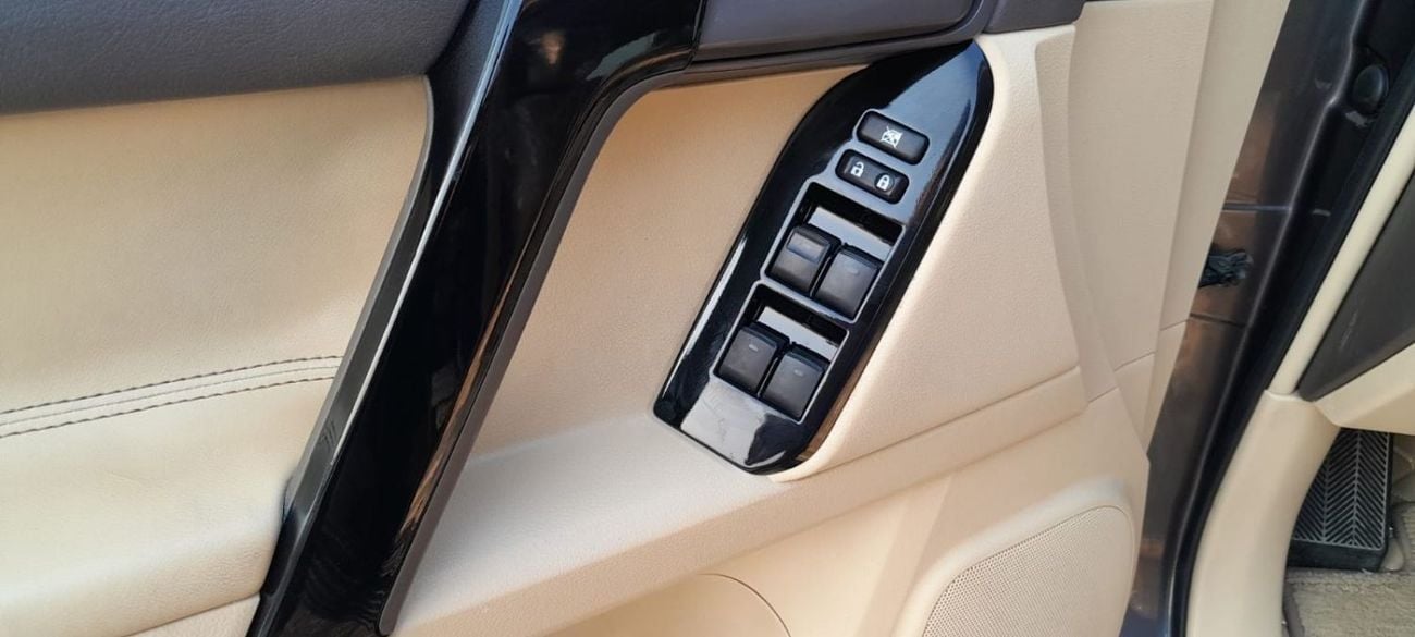 Toyota Prado VXR 2.7L 4WD