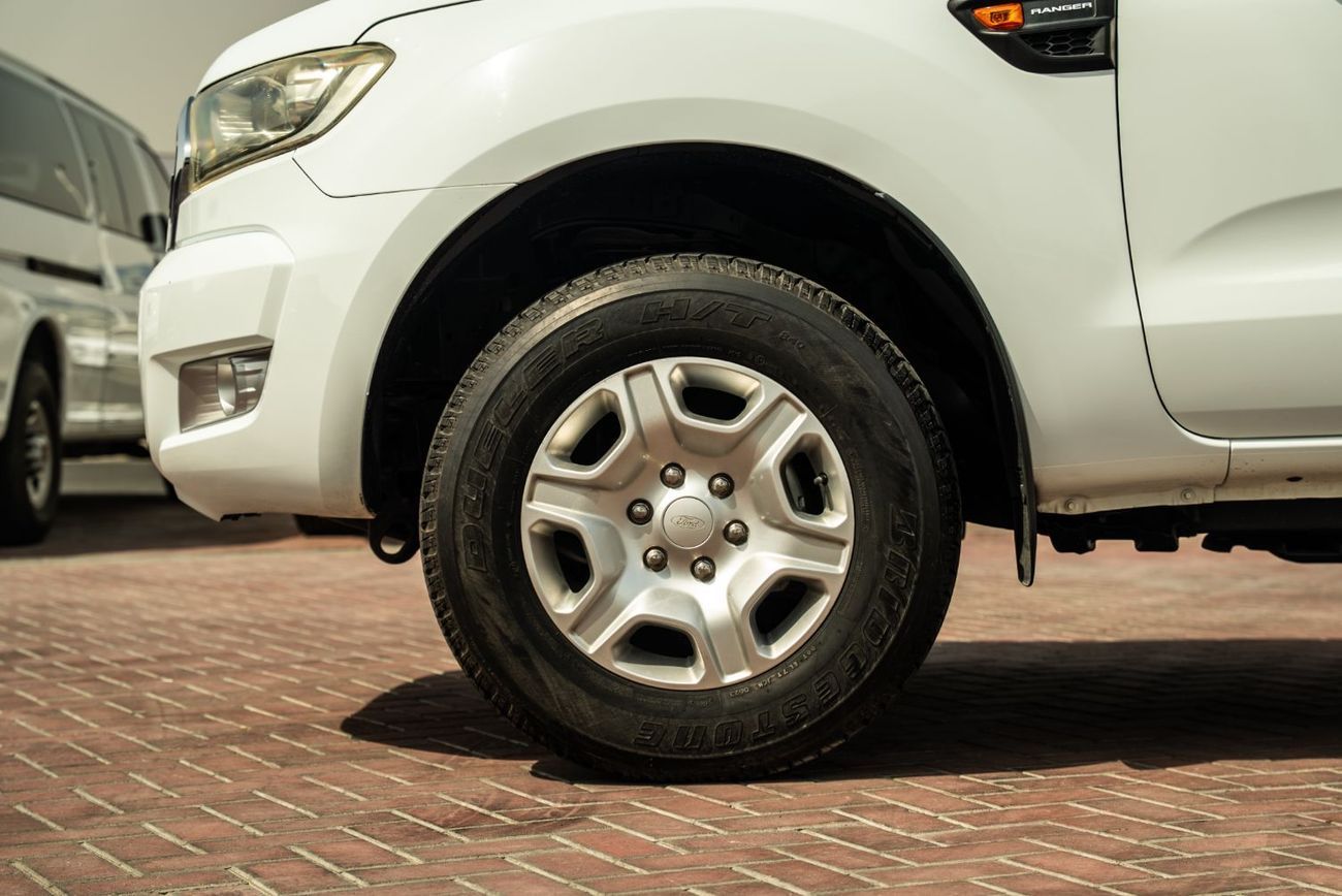 Ford Ranger XLT 2016 Manual Transmission GCC Low Mileage 2.5L Petrol 4 Cylinders