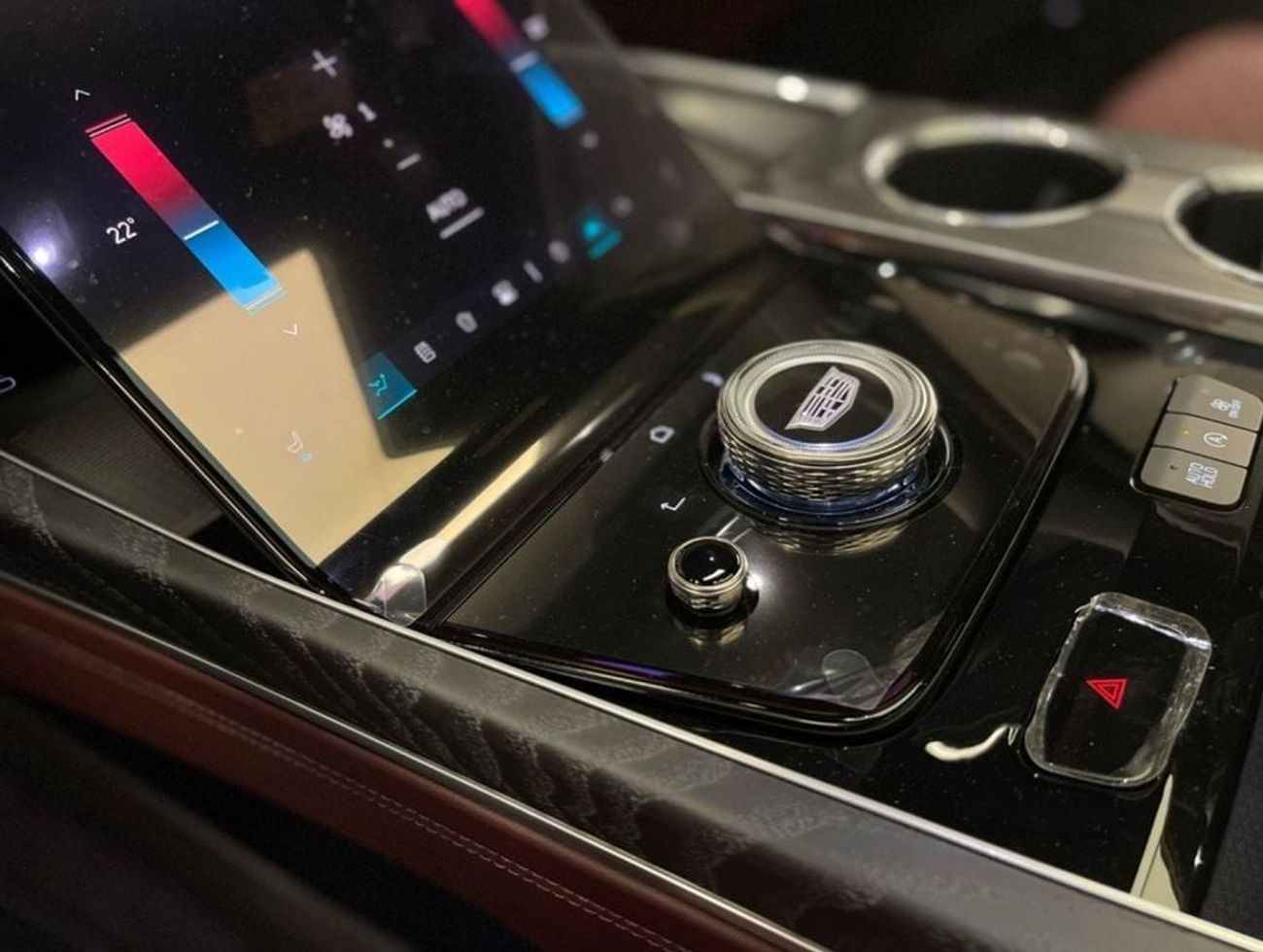 Cadillac Escalade Sport Platinum | 2025 | Brand New | GCC Specs | Full Options | Agency Warranty & Service | New Color