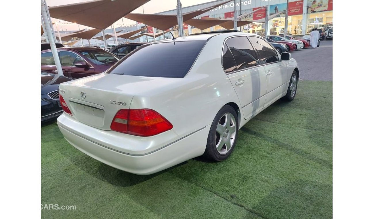 Lexus LS 430 LEXES MODEL 2002 WHITE COULOUR HALF ALITRA SUNROOF