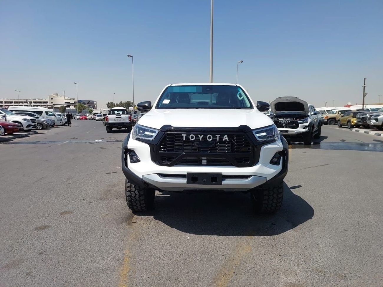 Toyota Hilux TOYOTA HILUX PICK UP RHD 2021 MODEL 2.8L DIESEL AUTOMATIC(PM66455)
