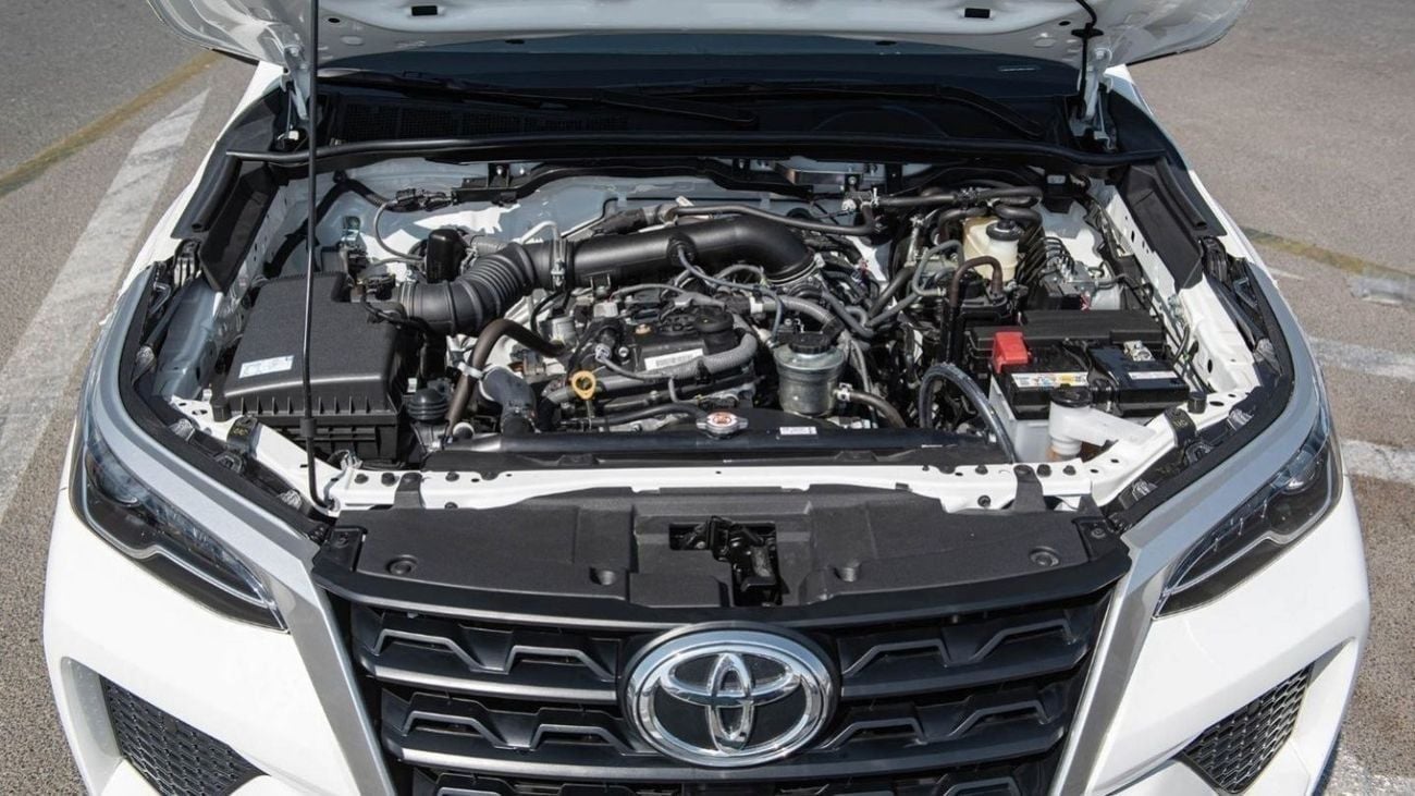 Toyota Fortuner EXR TOYOTA FORTUNER 2.7P 4WD 7SETER 2024