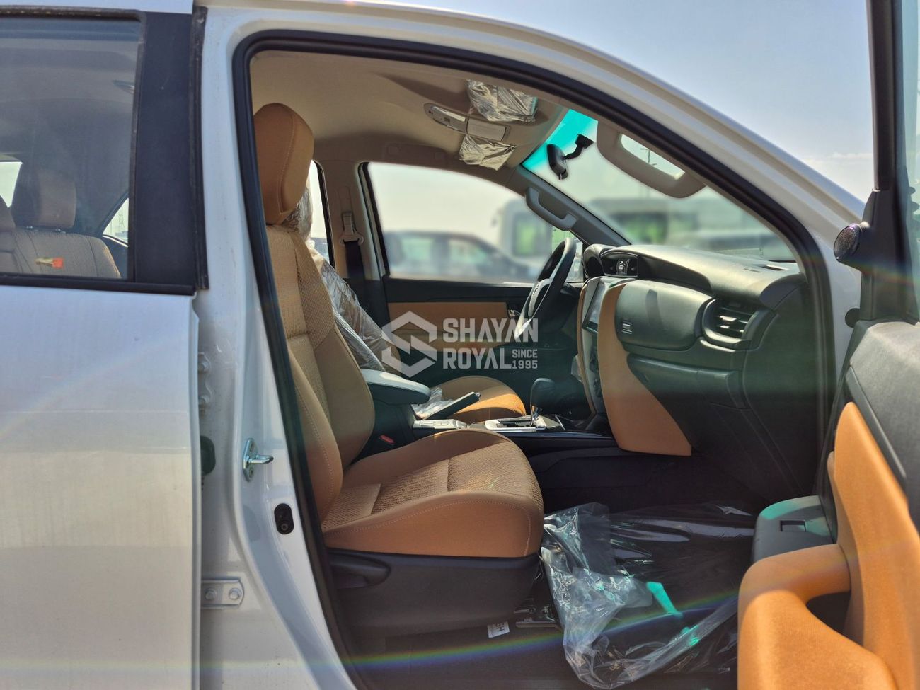 Toyota Fortuner 2.4L DIESEL STD 4WD AT 7-SEATS 2026MY ONLY FOR EXPORT