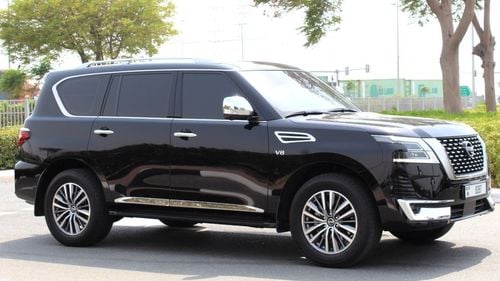 Nissan Patrol LE Platinum City GCC SPECS UNDER AGENCY  UNLIMITED KM WARRANTY
