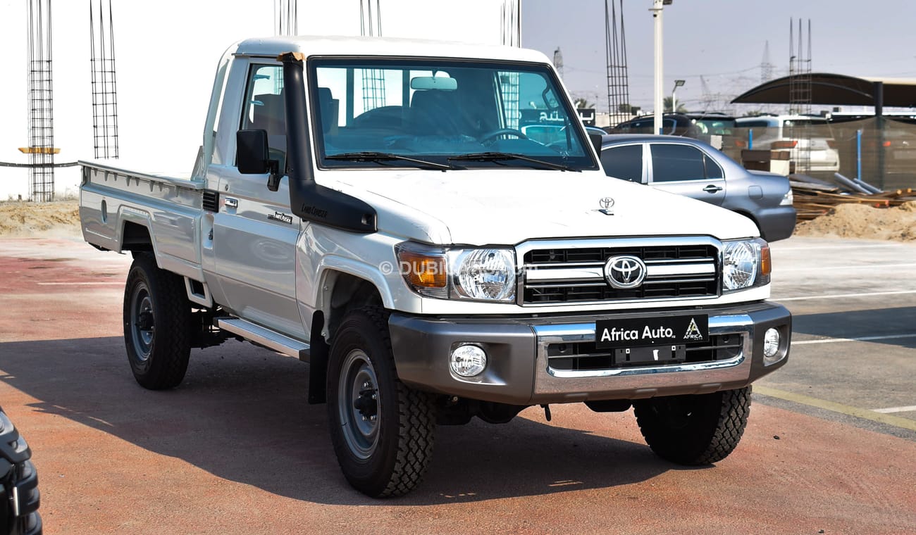 تويوتا لاند كروزر بيك آب 4.2L Diesel V6  Single Cabin