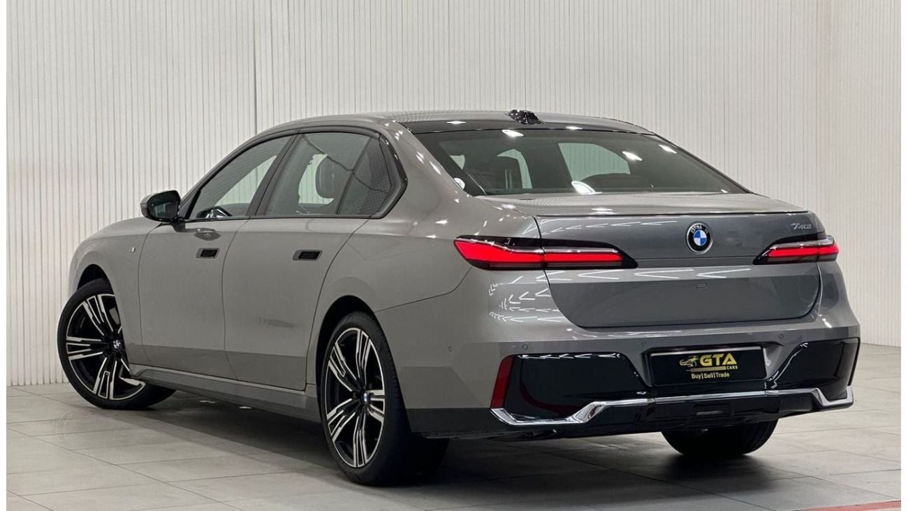 BMW 740Li 2023 BMW 740li M-Sport, Feb 2028 BMW Warranty + Service Pack, Full Options, Low Kms, GCC