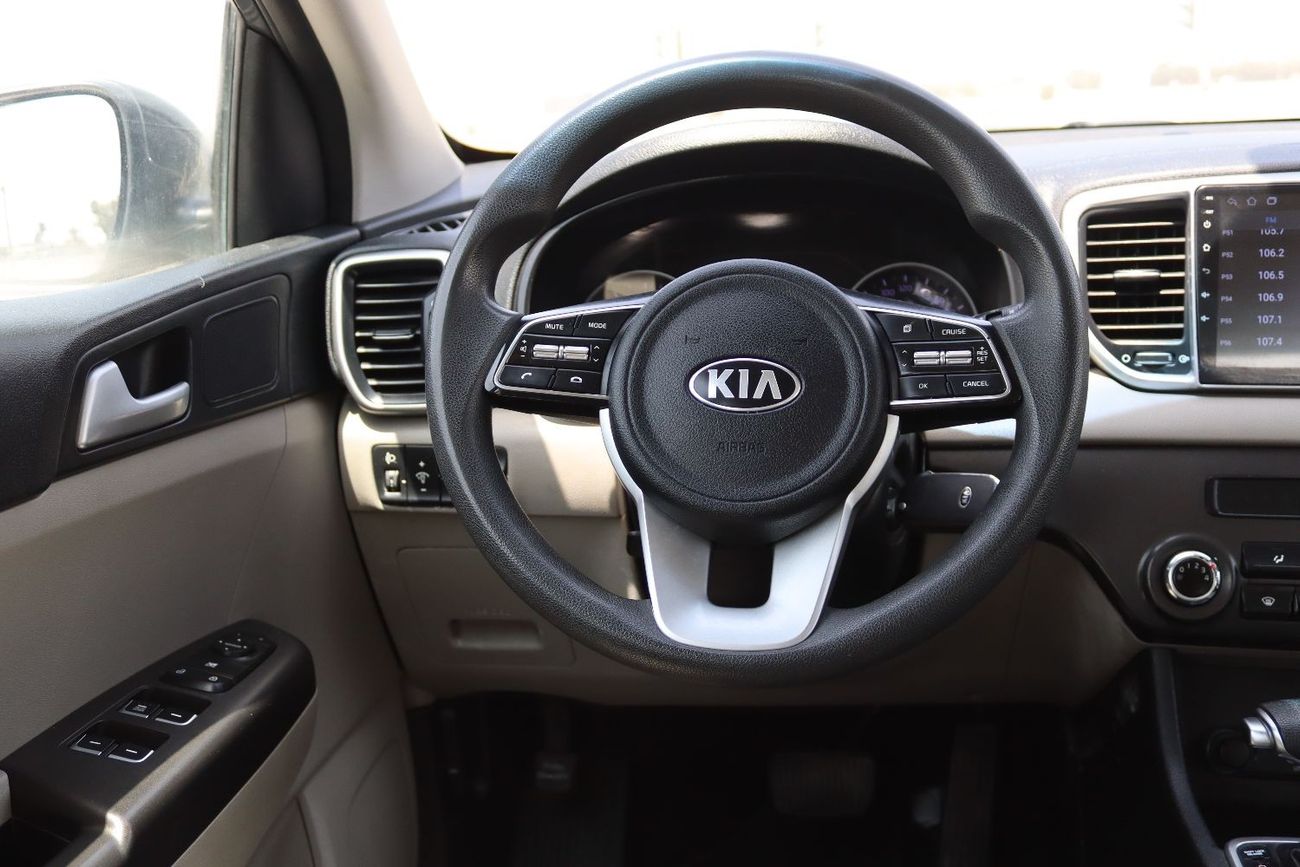 Kia Sportage LX 1.6L FWD