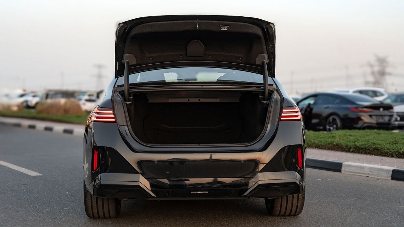 BMW 530Li 2026 | BMW 5 SERIES 530LI PREMIUM EDITION M SPORT PACKAGE [EXPORT ONLY]