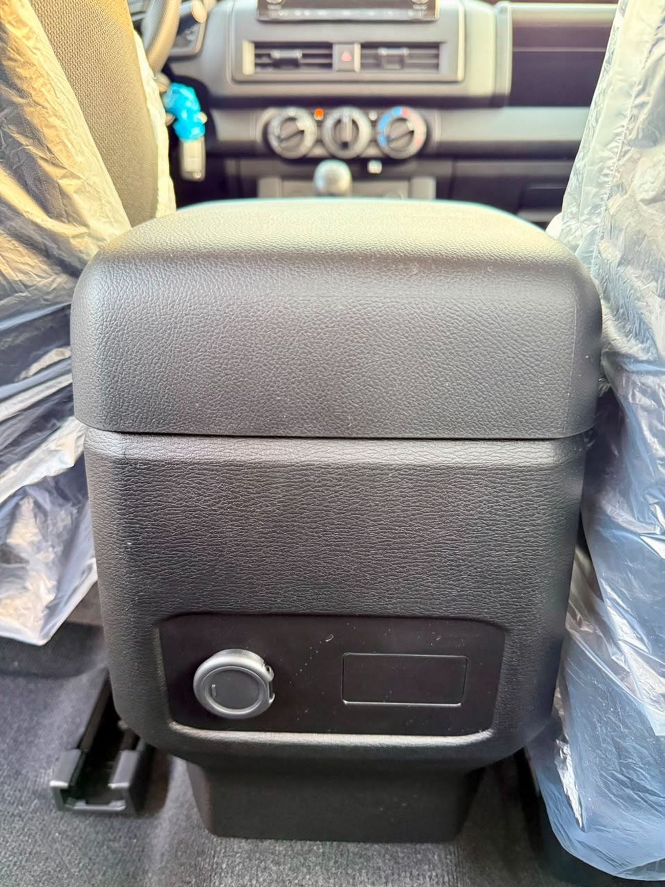 Mitsubishi L200 Mitsubishi L200 M-Line 2.4L DC MT