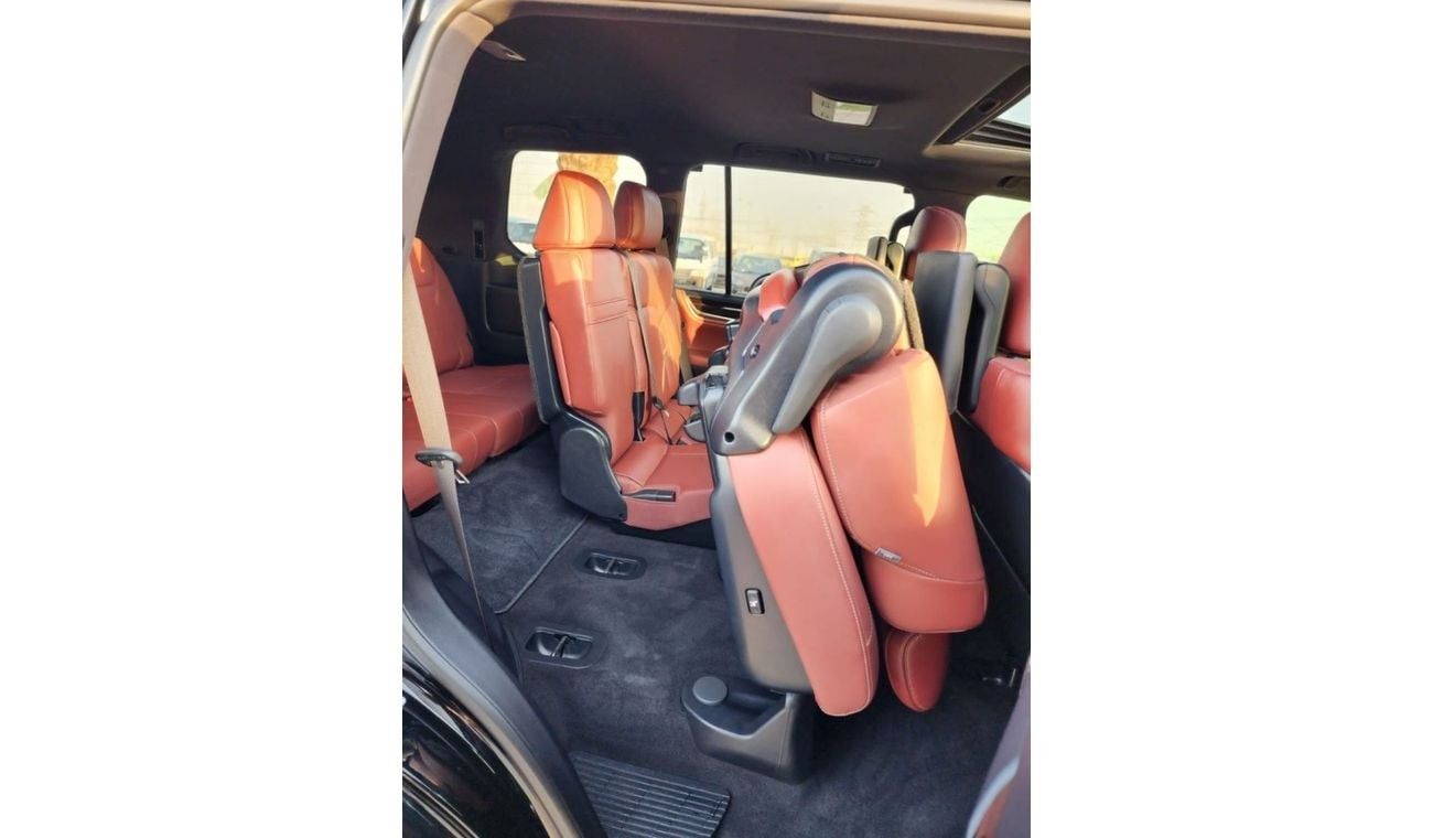 لكزس LX 570 Full option UAE PASS