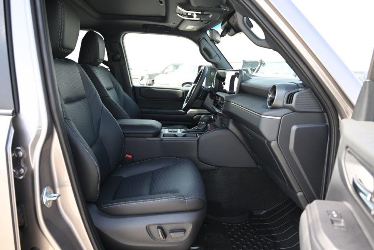 Toyota Land Cruiser LC 250 i-FORCE MAX HYBRID PREMIUM 2.4L TURBO 4WD 5 SEATER AT