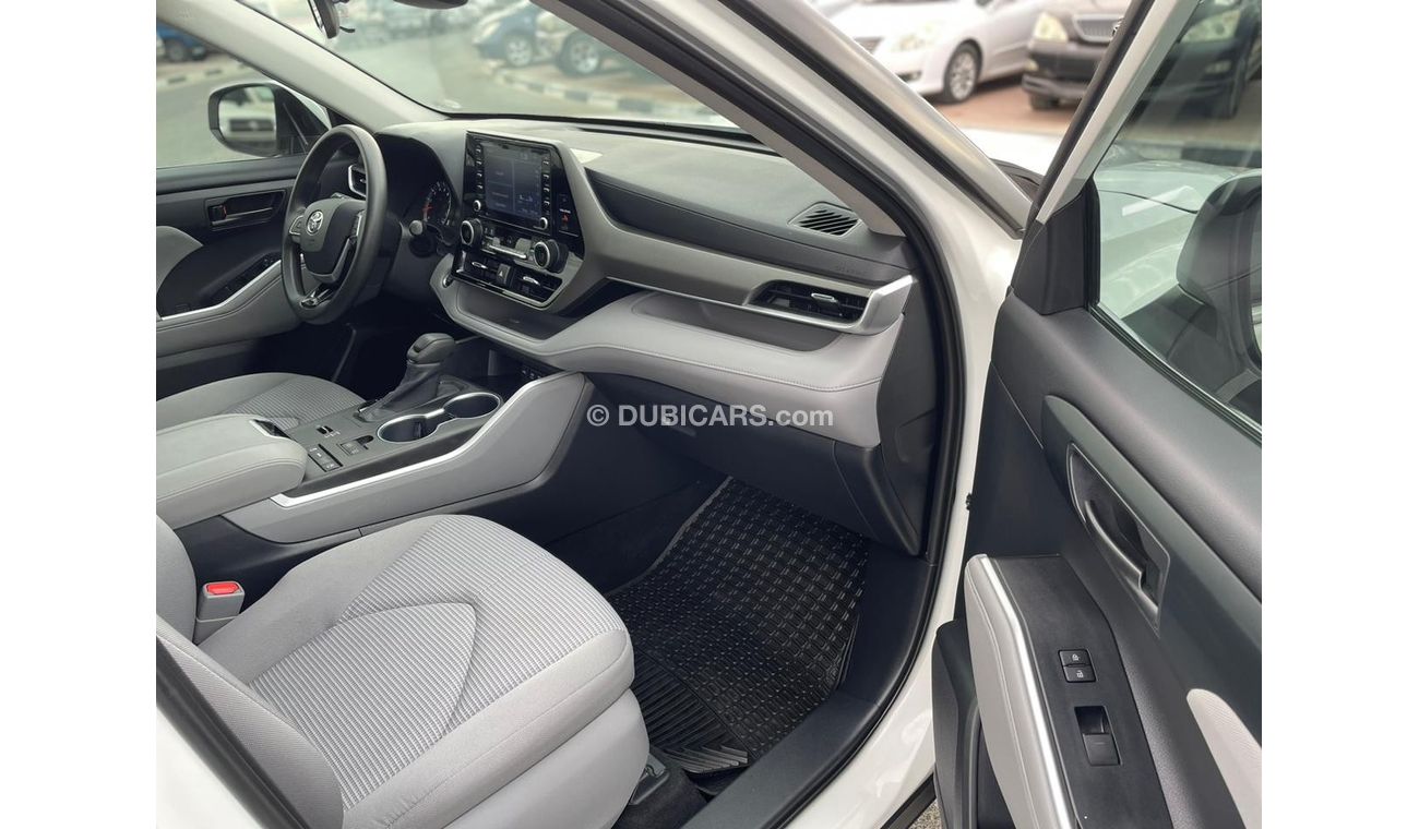 Toyota Highlander 2020 TOYOTA HIGHLANDER LE 3.5L_V6 / EXPORT ONLY