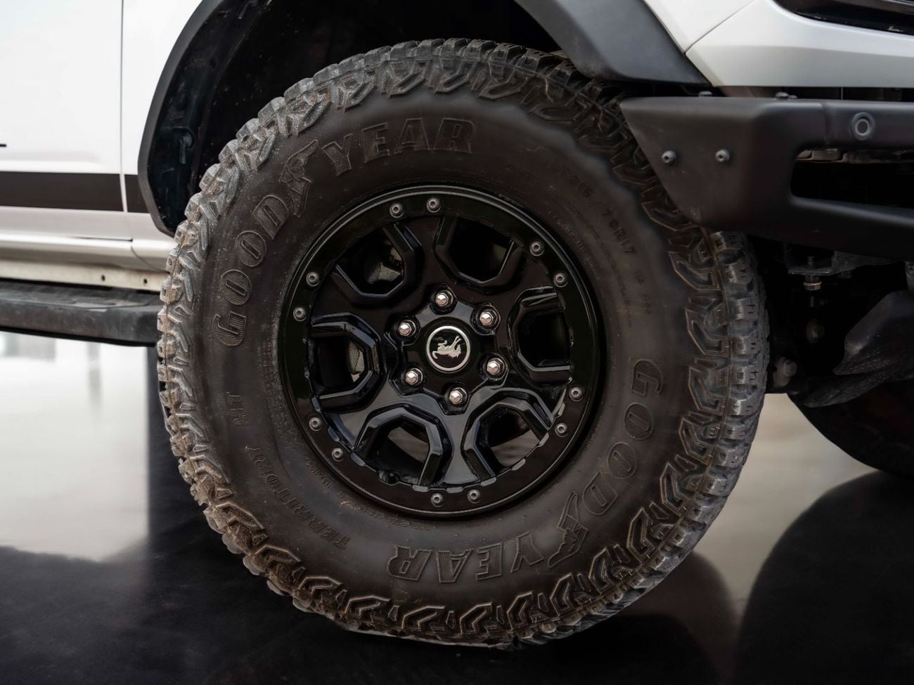 فورد برونكو Wildtrak 2.7L (4 Seater)