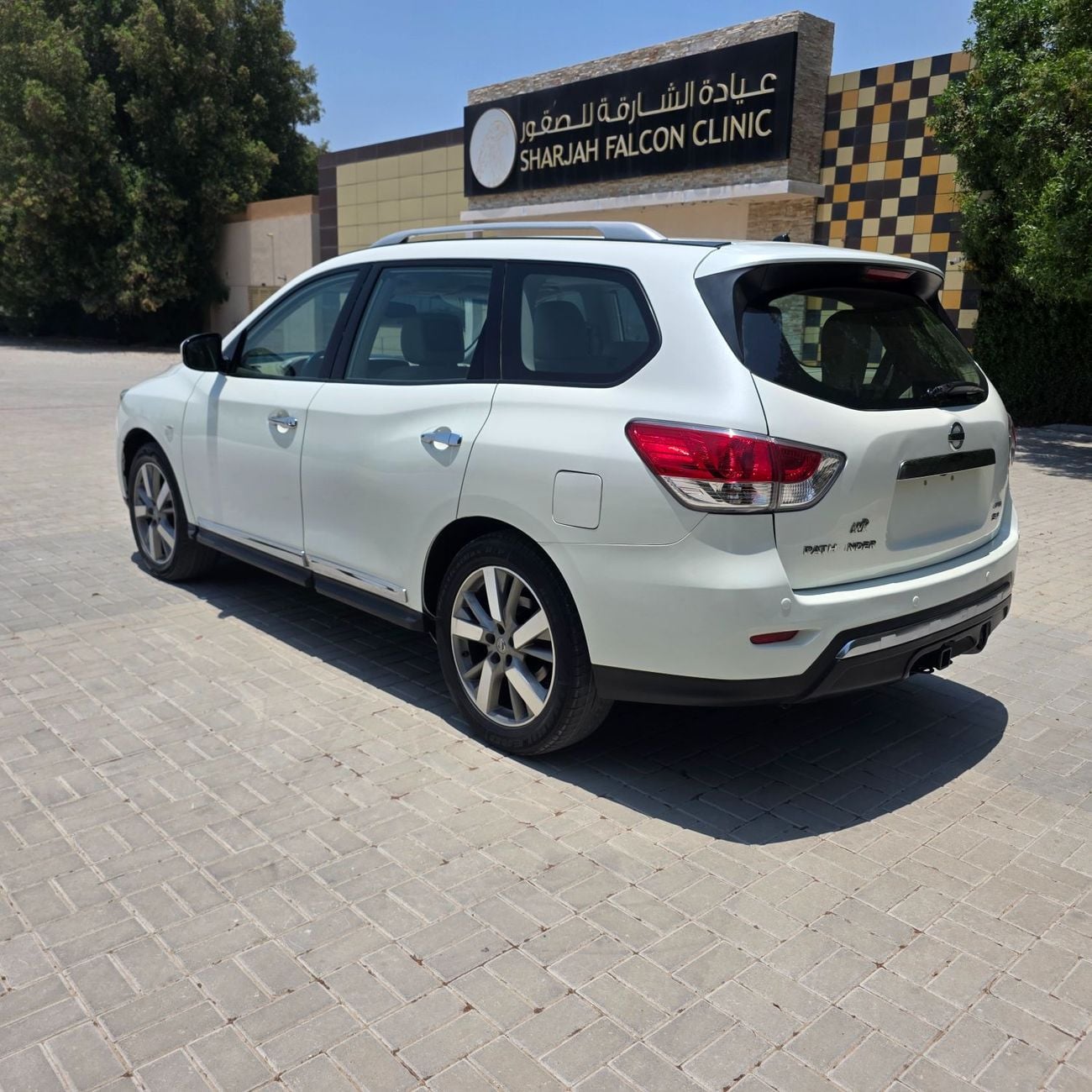 نيسان باثفايندر SV
