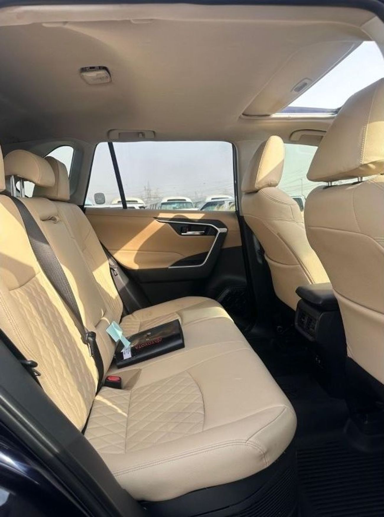 Toyota RAV4 hybrid Toyota Rav4 XLE 2020