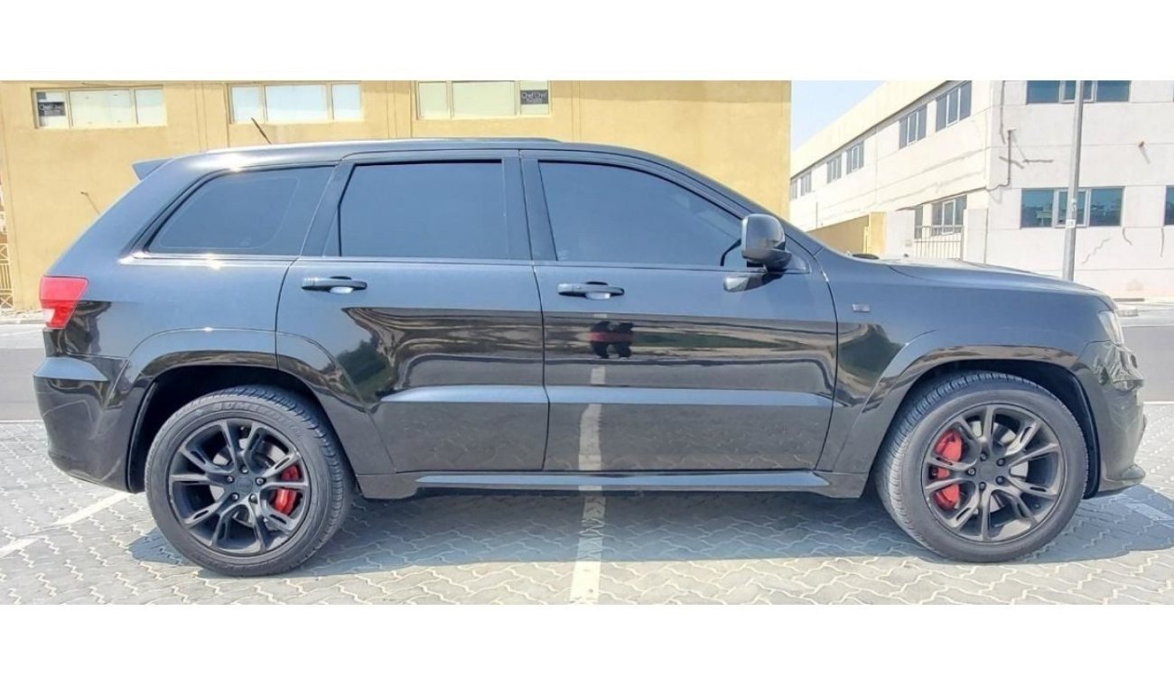 جيب جراند شيروكي JEEP GRAND CHEROKEE 2012 MODEL