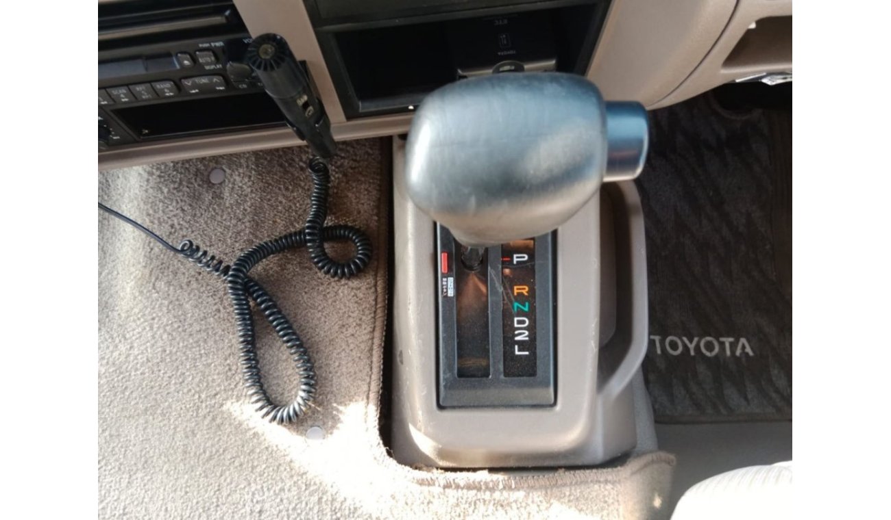 Toyota Coaster TOYOTA COASTER BUS RIGHT HAND DRIVE(PM06004)