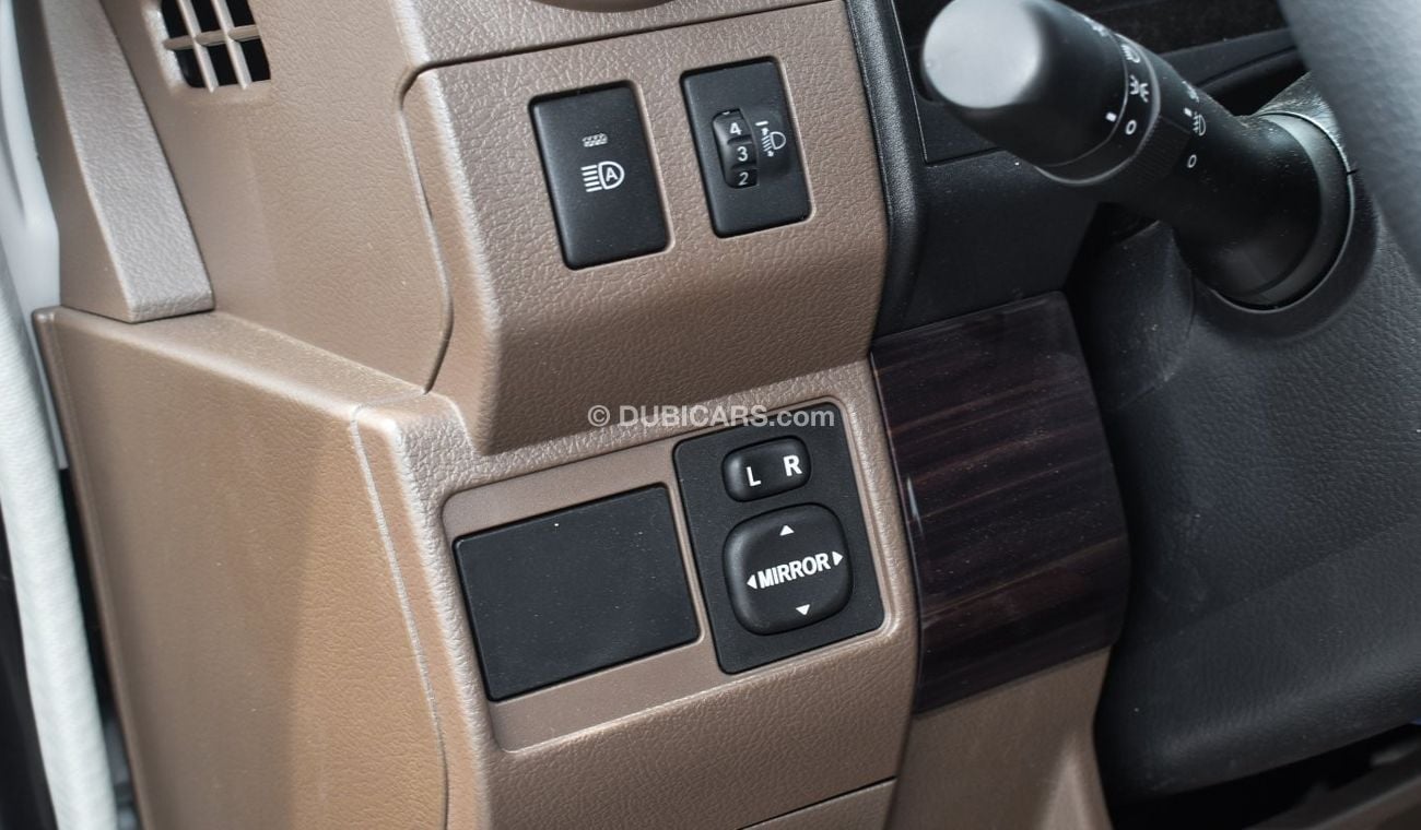 Toyota Land Cruiser 70 GLS  2 7L 2WD M/T