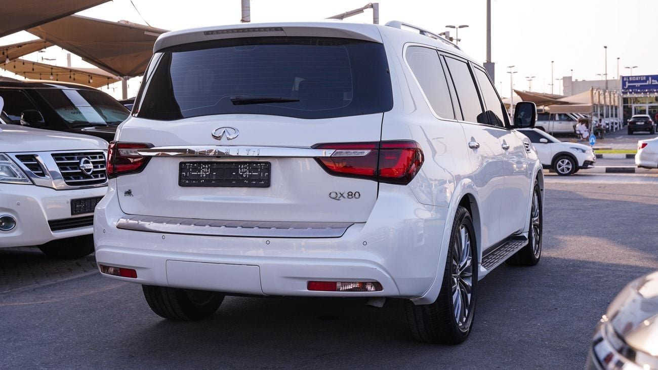 Infiniti QX80 LUXE SENSORY PROACTIVE