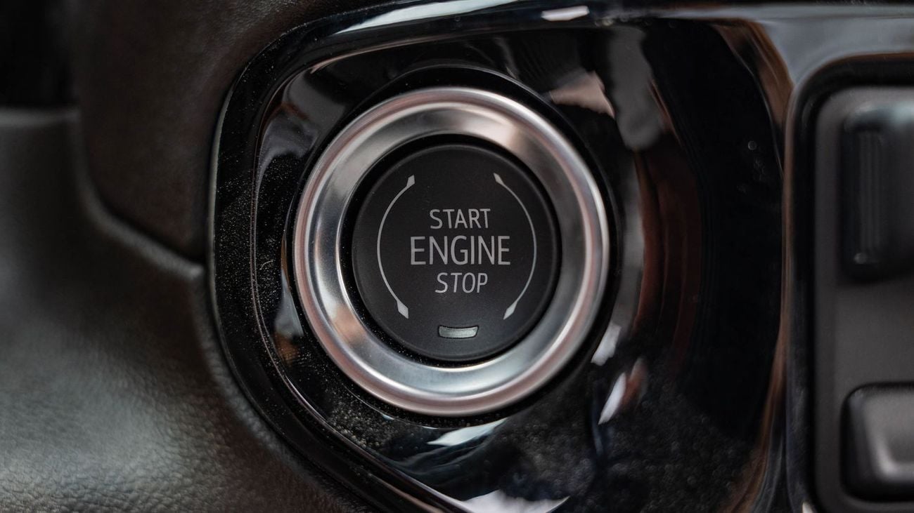 جي أم سي سييرا 2025 GMC Sierra SLE V8 5.3L AT Petrol Single Cab (Gray)