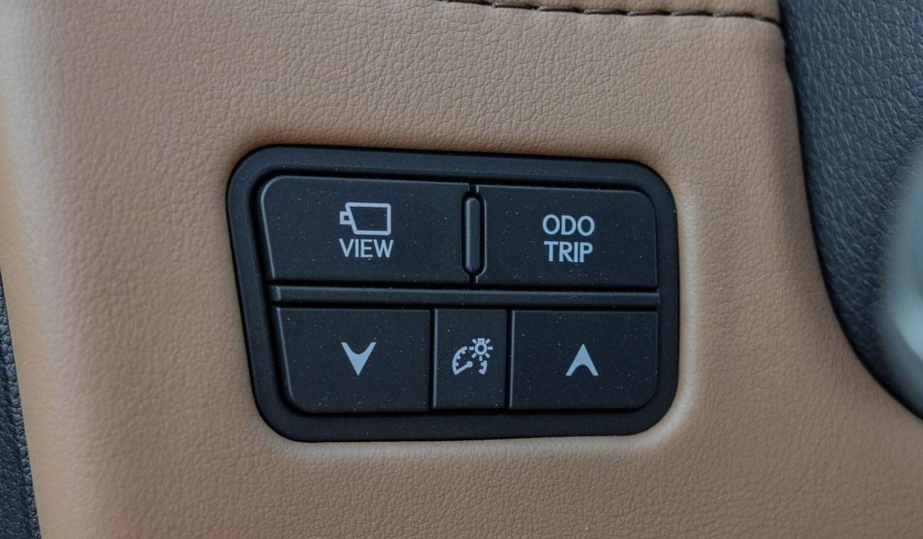 Lexus LX 600 2025 Lexus LX600 Signature 3.5L Petrol AT Black